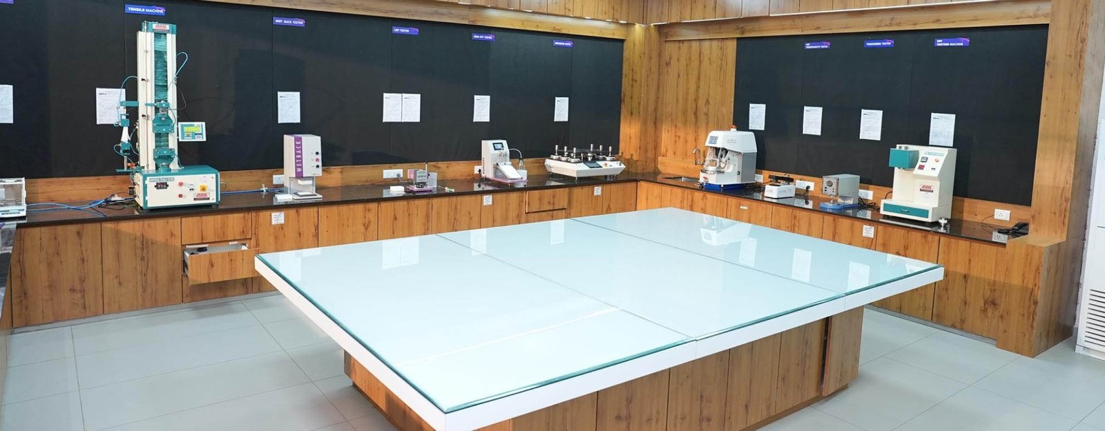 Quality & Laboratory